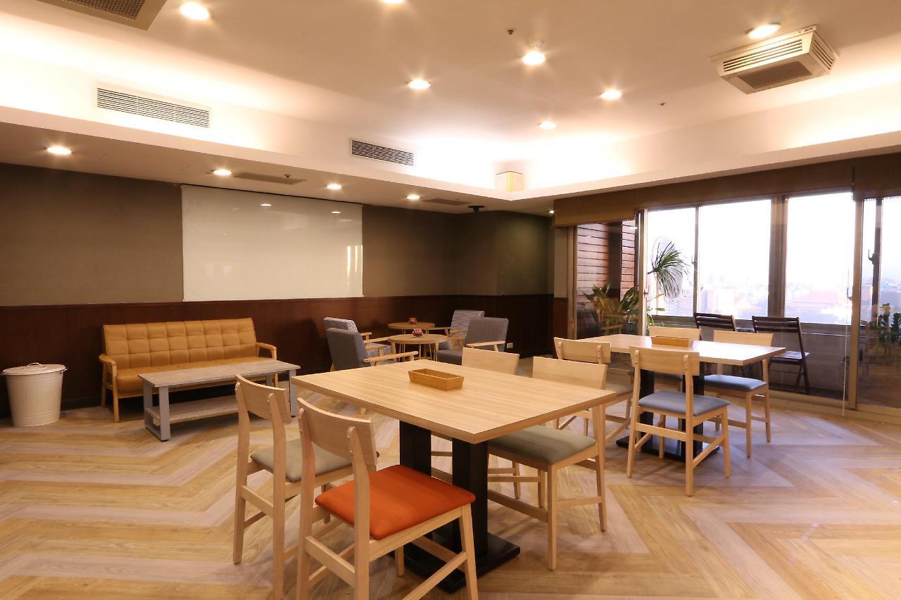 טאיפיי Sky19 Hotel מראה חיצוני תמונה